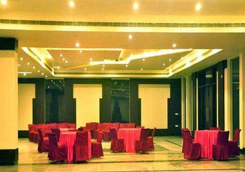 Madhu Resort Agra  Extérieur photo